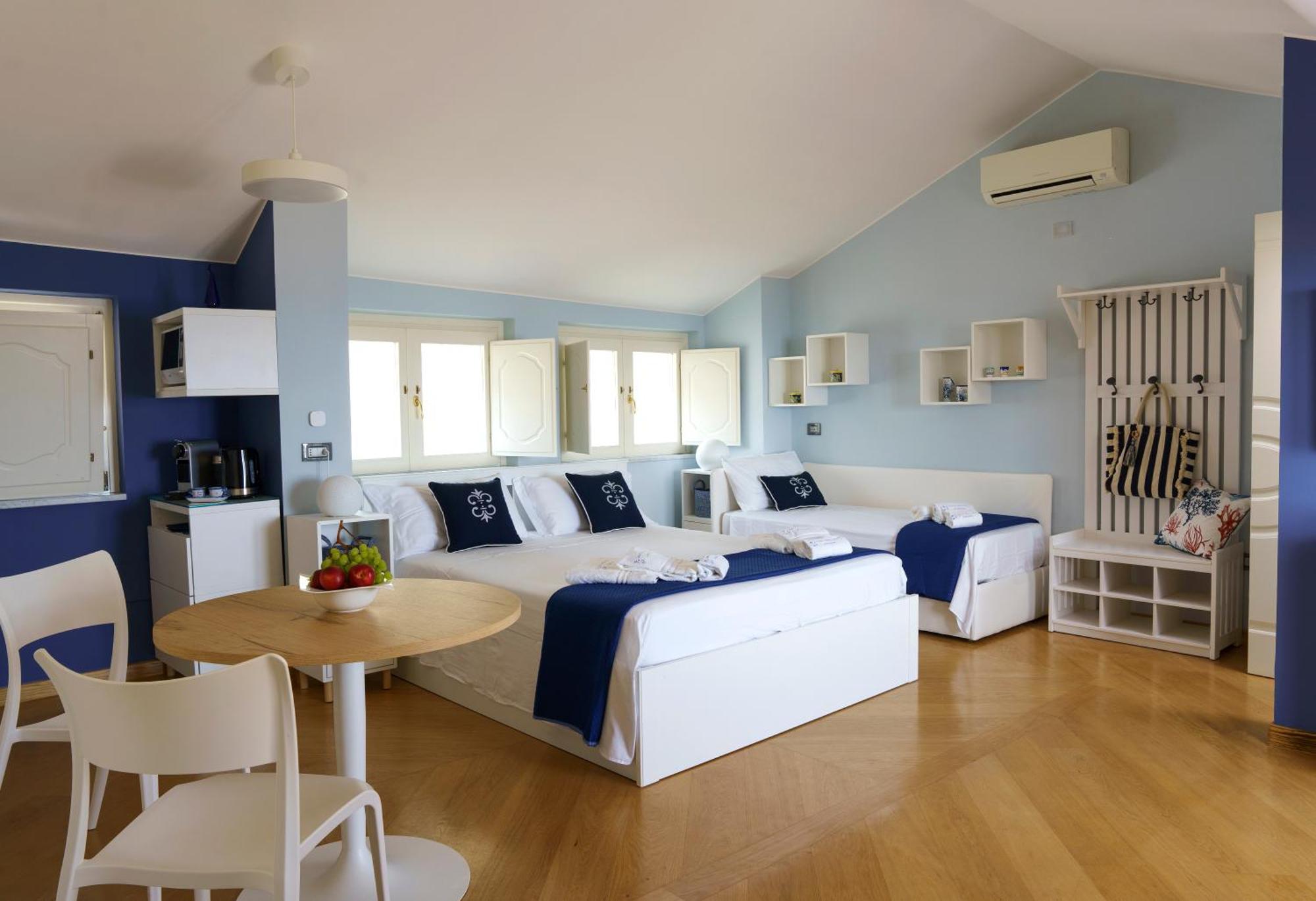 Suite Aphrodite - Exclusive Flat Σαλέρνο Εξωτερικό φωτογραφία