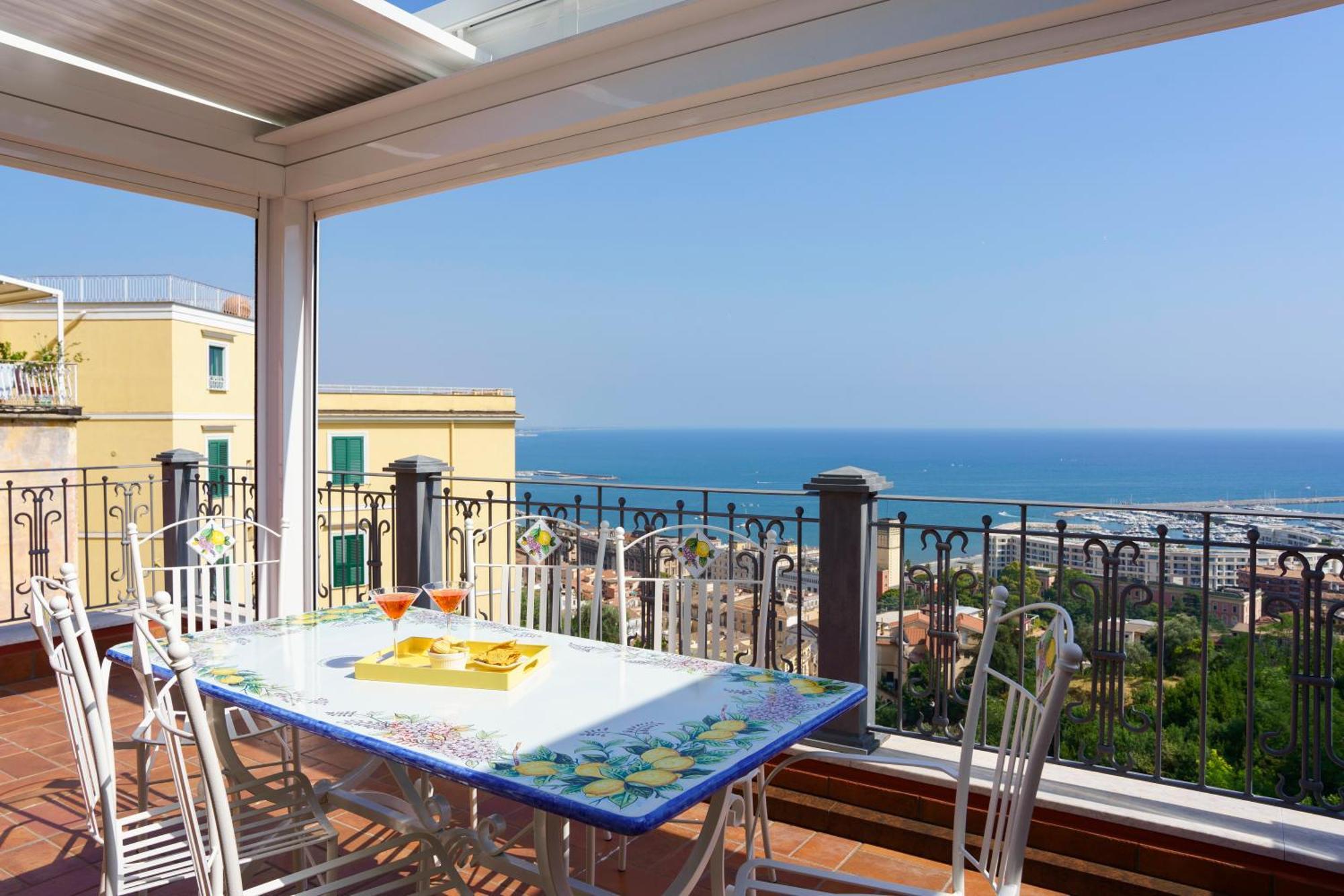 Suite Aphrodite - Exclusive Flat Σαλέρνο Εξωτερικό φωτογραφία