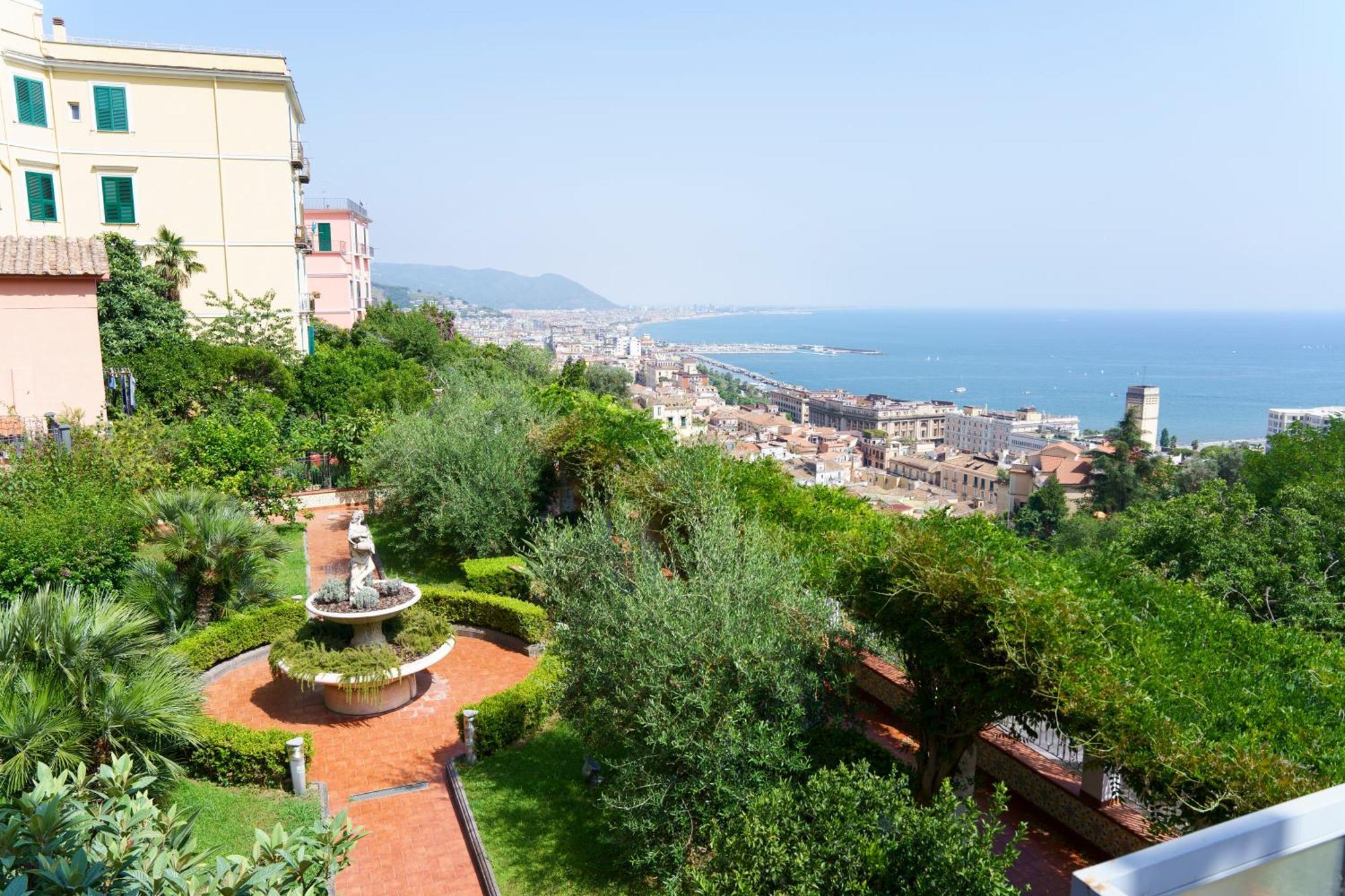 Suite Aphrodite - Exclusive Flat Σαλέρνο Εξωτερικό φωτογραφία