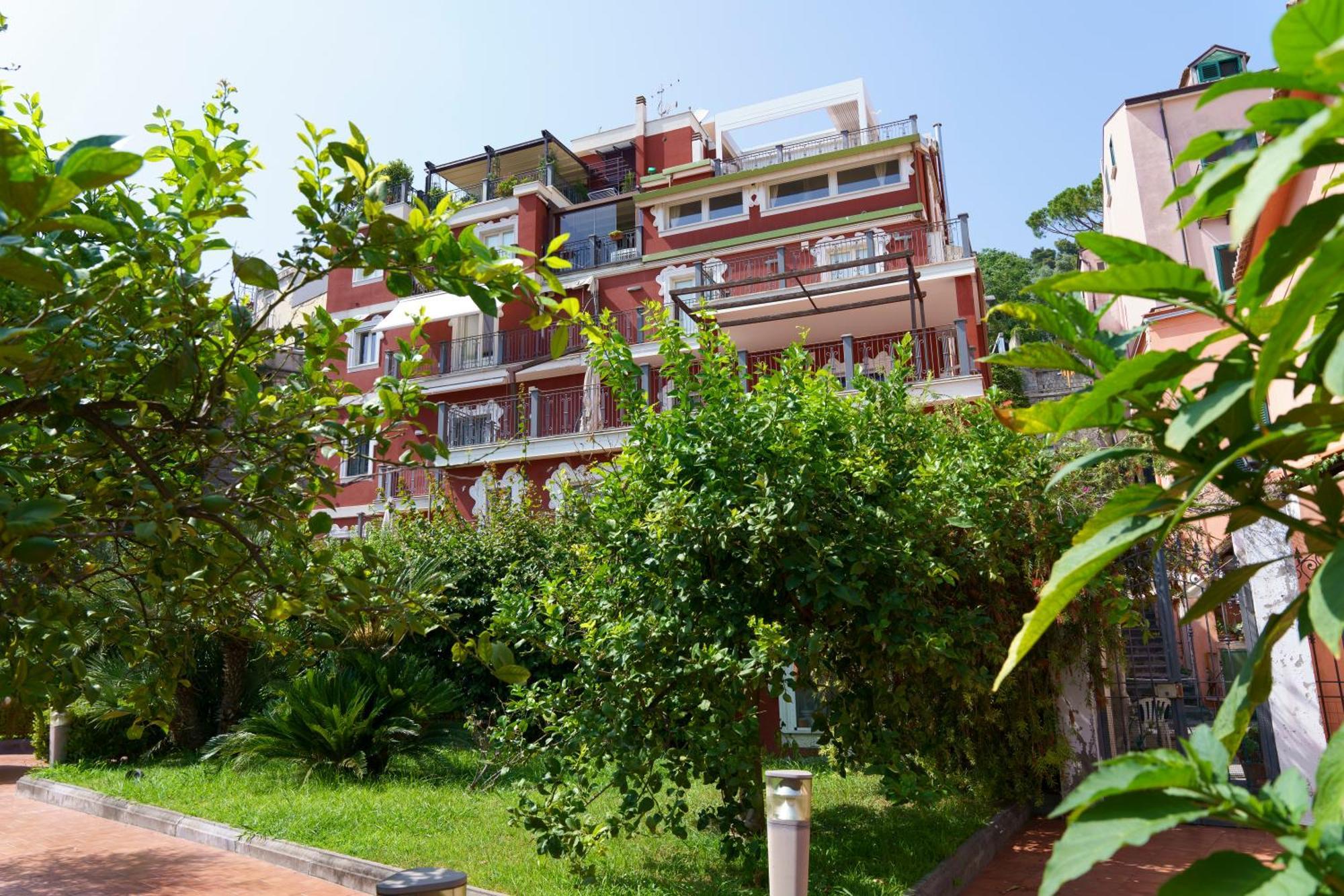 Suite Aphrodite - Exclusive Flat Σαλέρνο Εξωτερικό φωτογραφία