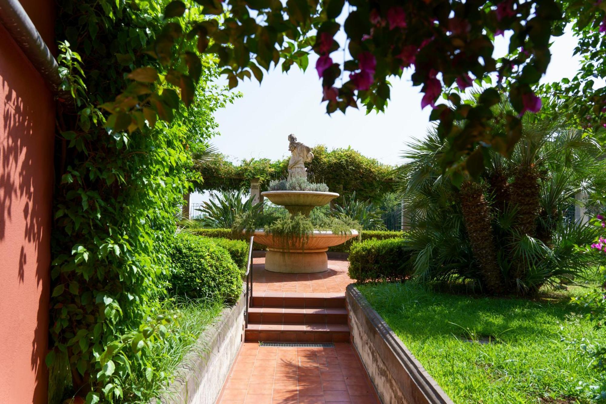 Suite Aphrodite - Exclusive Flat Σαλέρνο Εξωτερικό φωτογραφία