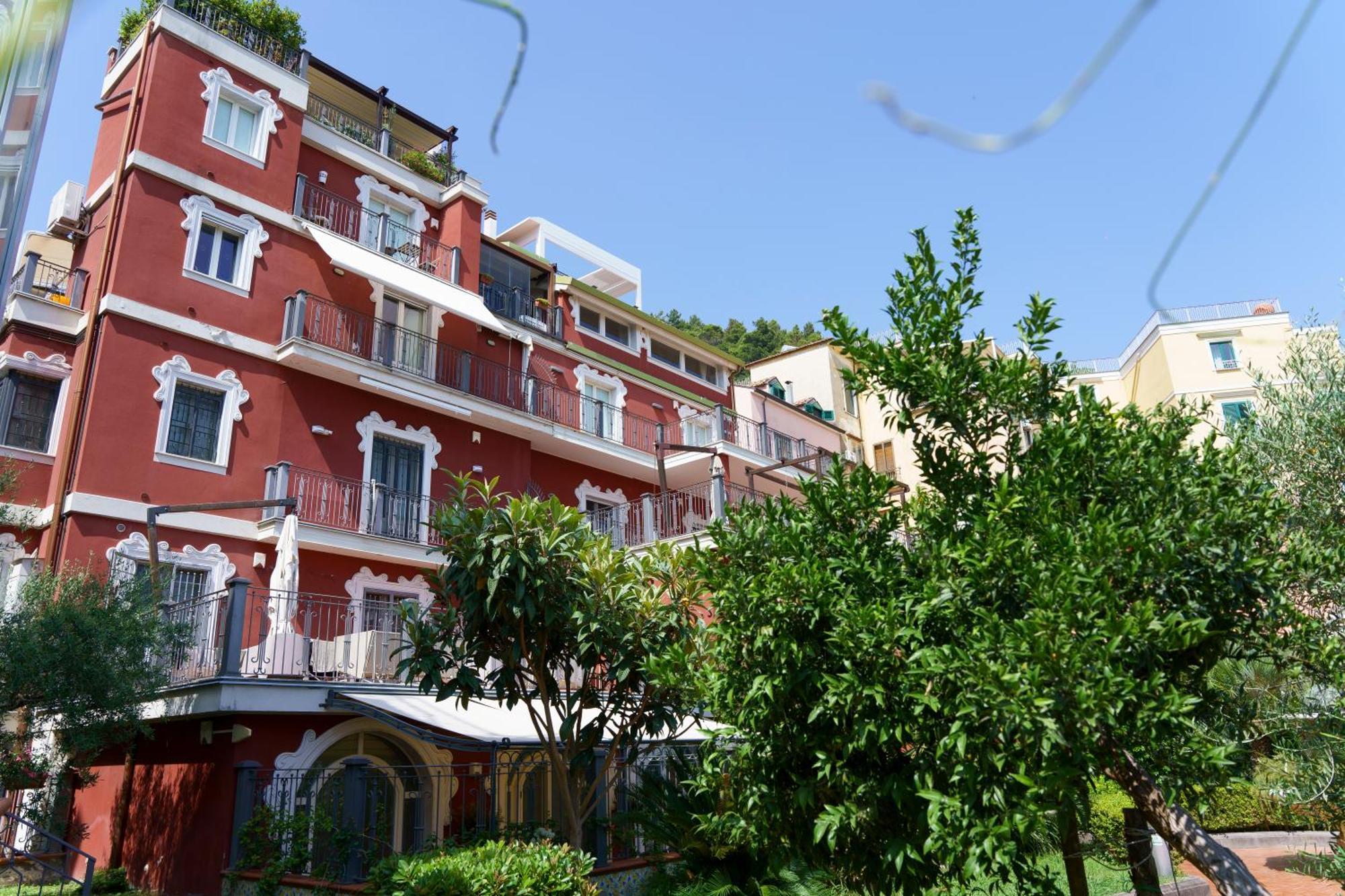 Suite Aphrodite - Exclusive Flat Σαλέρνο Εξωτερικό φωτογραφία