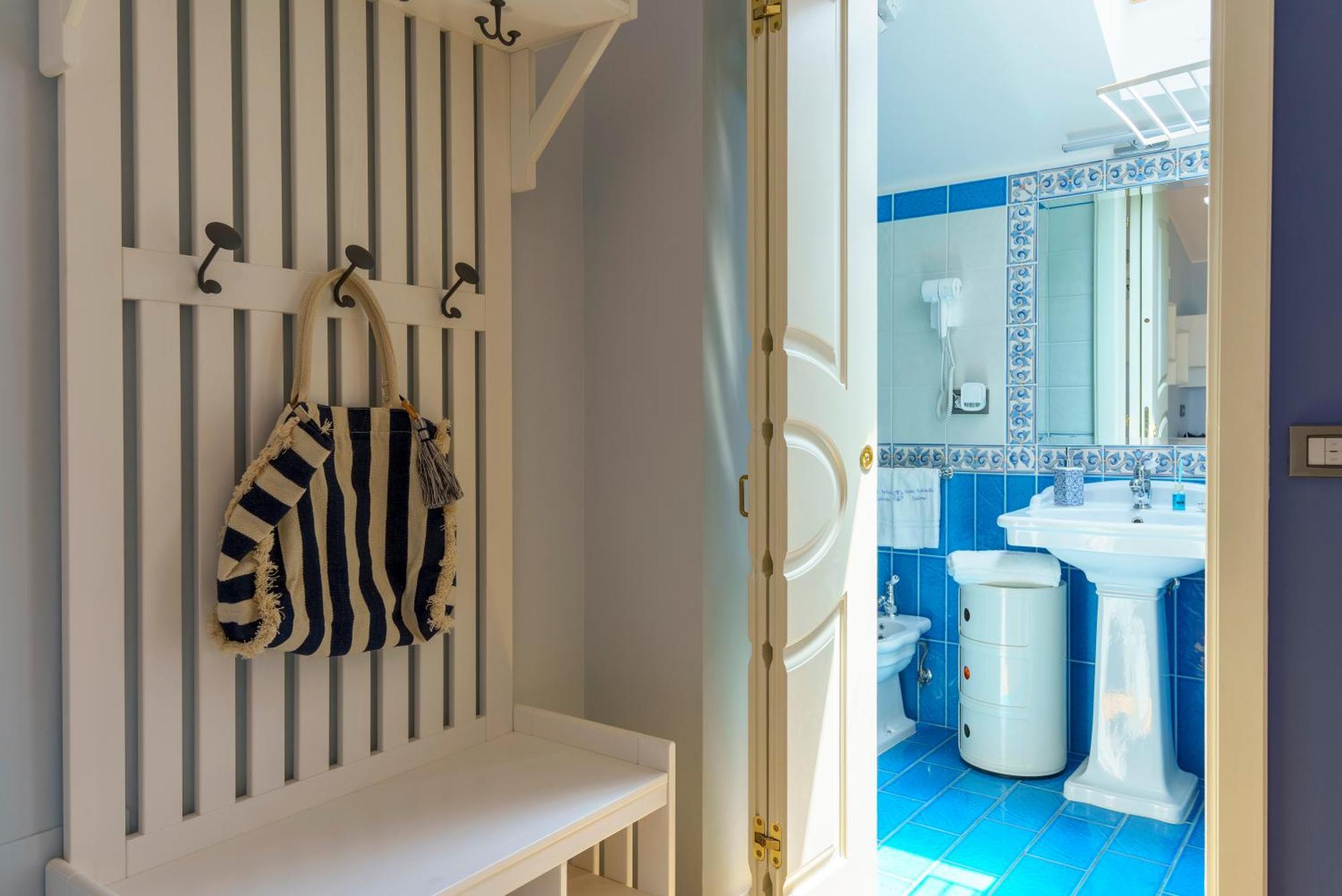 Suite Aphrodite - Exclusive Flat Σαλέρνο Εξωτερικό φωτογραφία