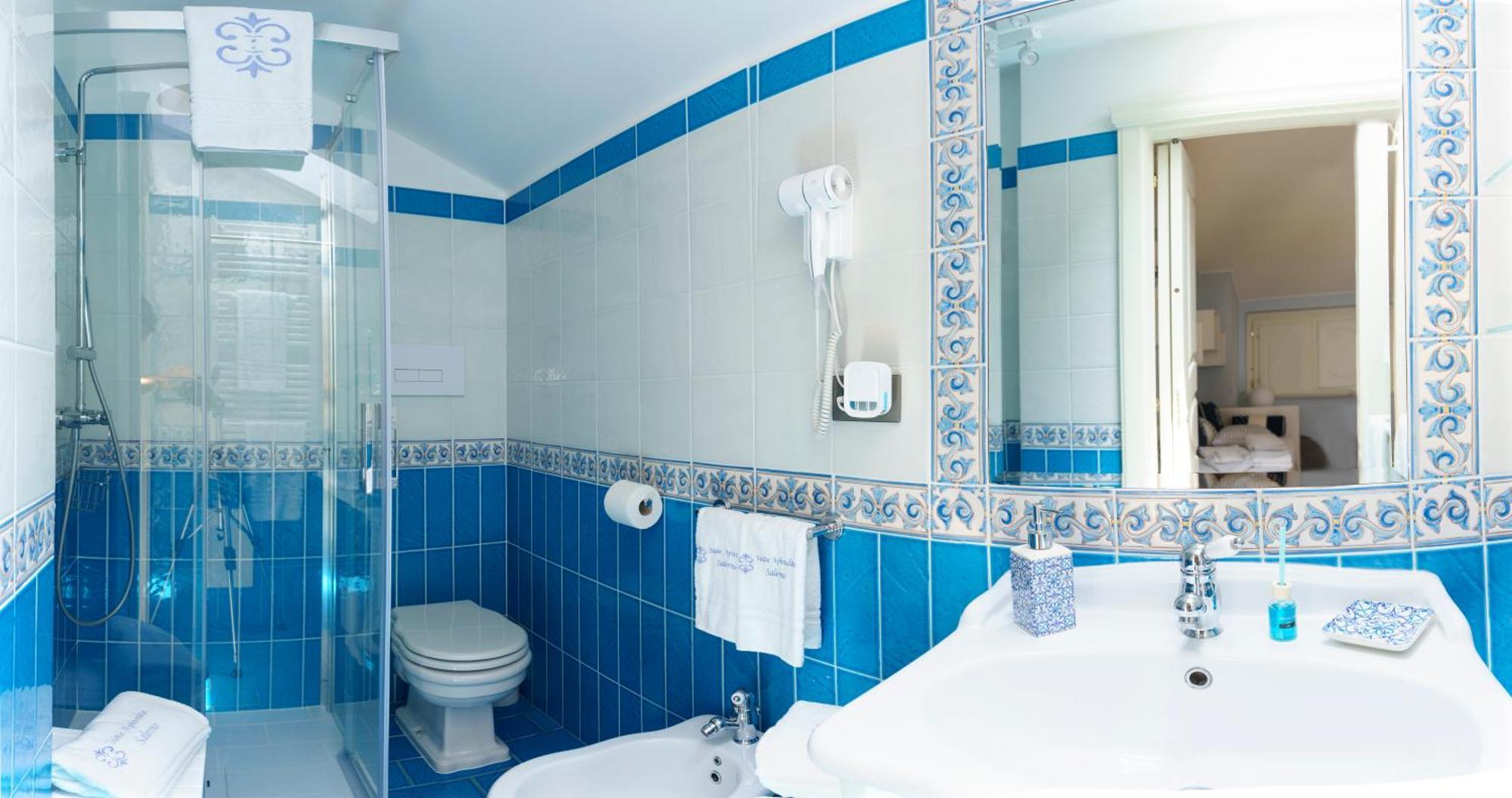 Suite Aphrodite - Exclusive Flat Σαλέρνο Εξωτερικό φωτογραφία